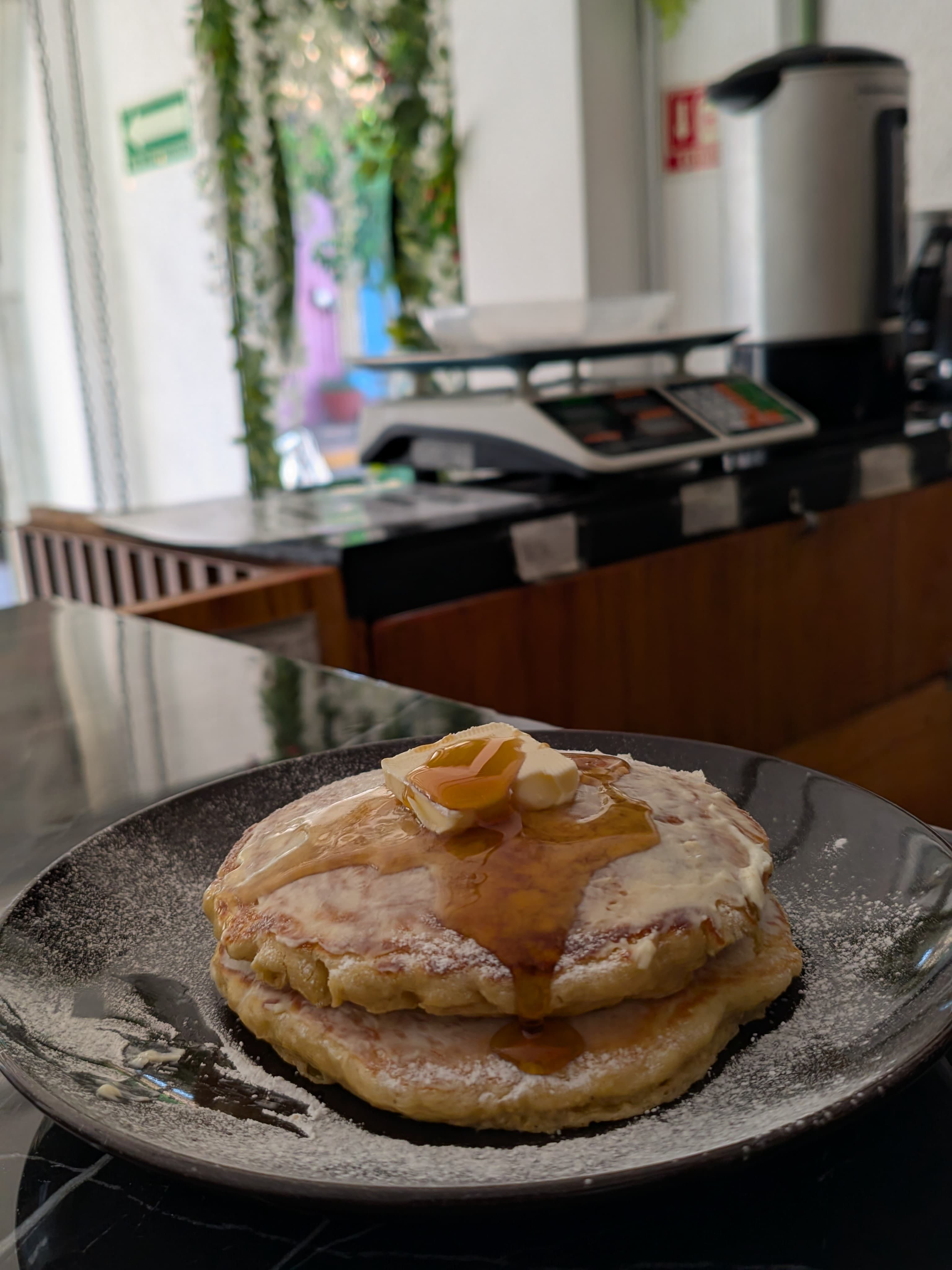 Hot Cakes de Avena y Plátano (2 piezas)